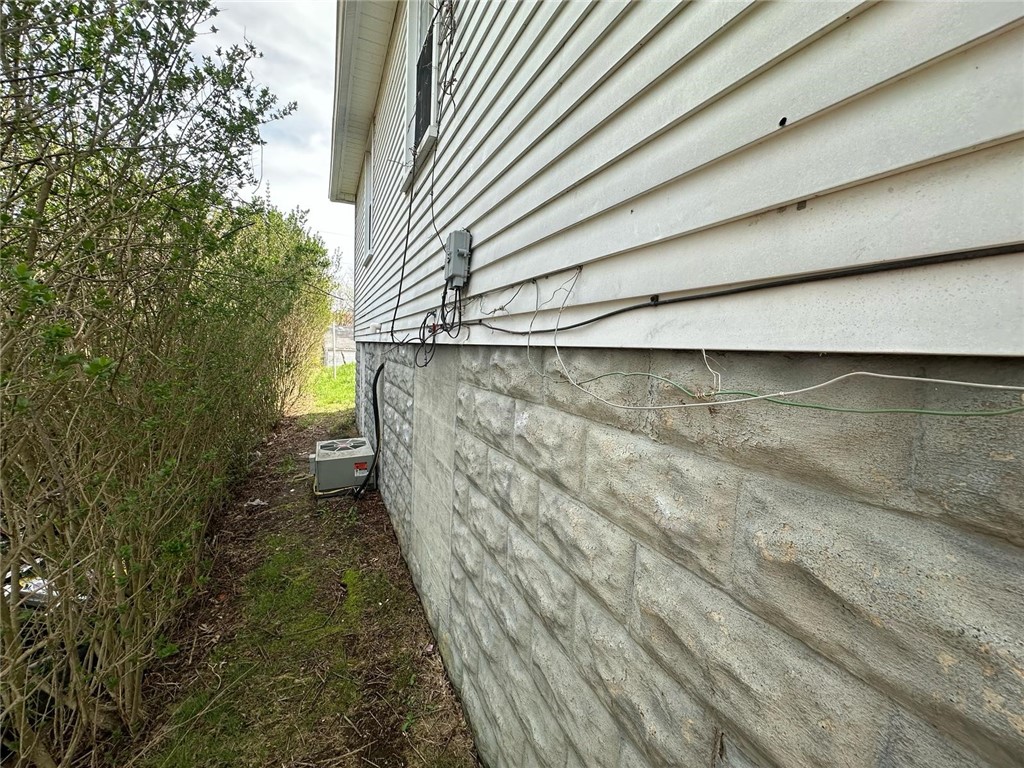412 Forest St St, Monessen, Pennsylvania image 3