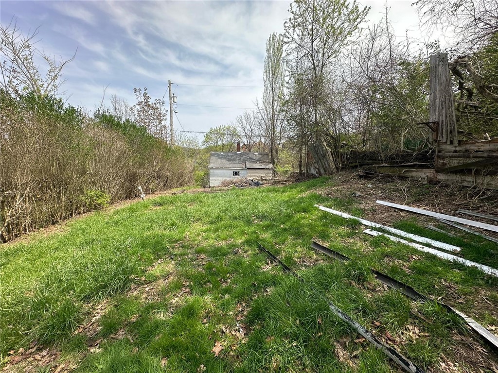 412 Forest St St, Monessen, Pennsylvania image 4