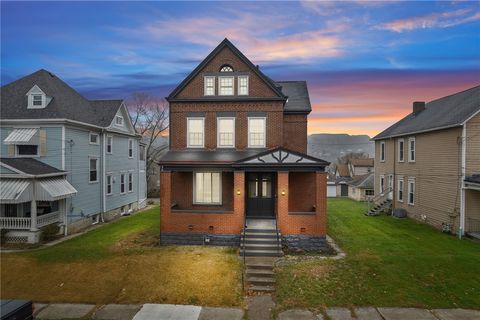 Photo of 937 Fawcett Ave, Mckeesport, PA 15132 (MLS # 1731614)