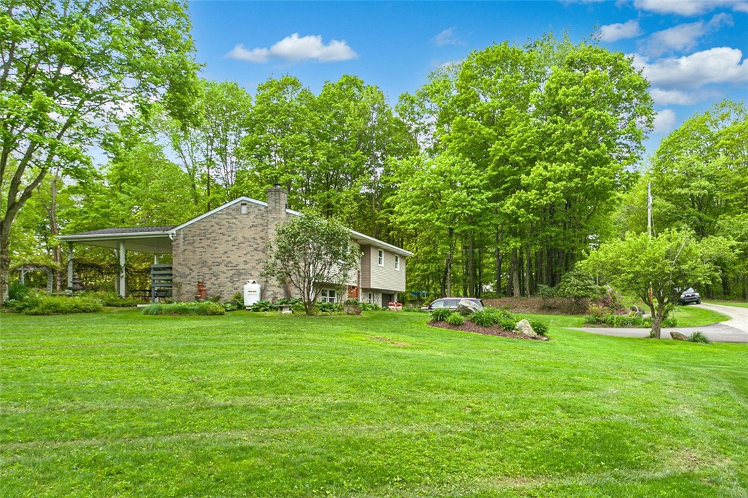 Bell Twp, Pennsylvania 15613, United States, 3 Bedrooms Bedrooms, ,3 BathroomsBathrooms,Residential,Contingent,126584