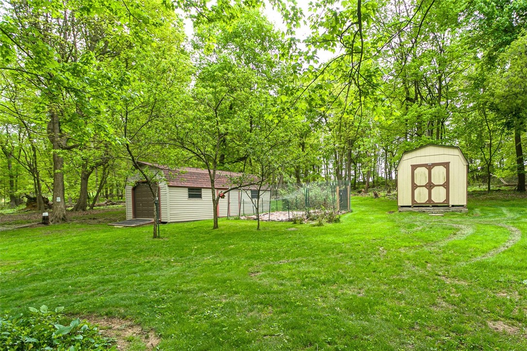 Bell Twp, Pennsylvania 15613, United States, 3 Bedrooms Bedrooms, ,3 BathroomsBathrooms,Residential,Contingent,126584