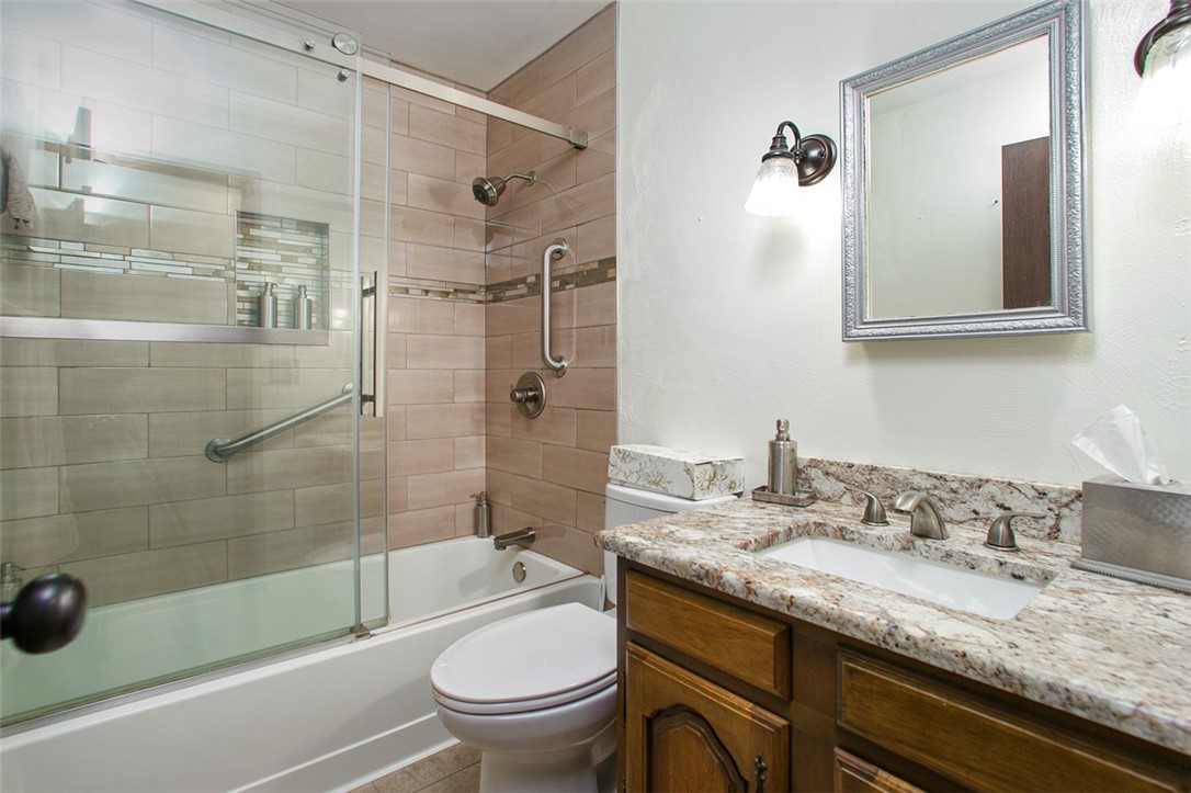 Bell Twp, Pennsylvania 15613, United States, 3 Bedrooms Bedrooms, ,3 BathroomsBathrooms,Residential,Contingent,126584