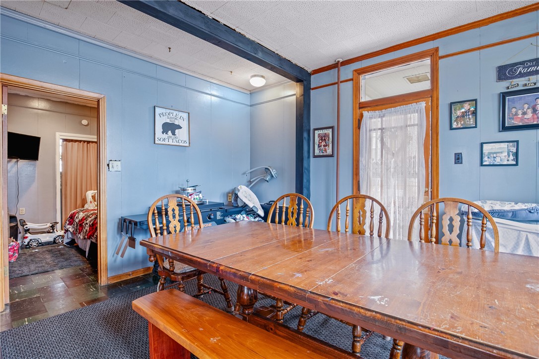 Meyersdale Boro, Pennsylvania 15552, United States, 6 Bedrooms Bedrooms, ,3 BathroomsBathrooms,Residential,Active,95253