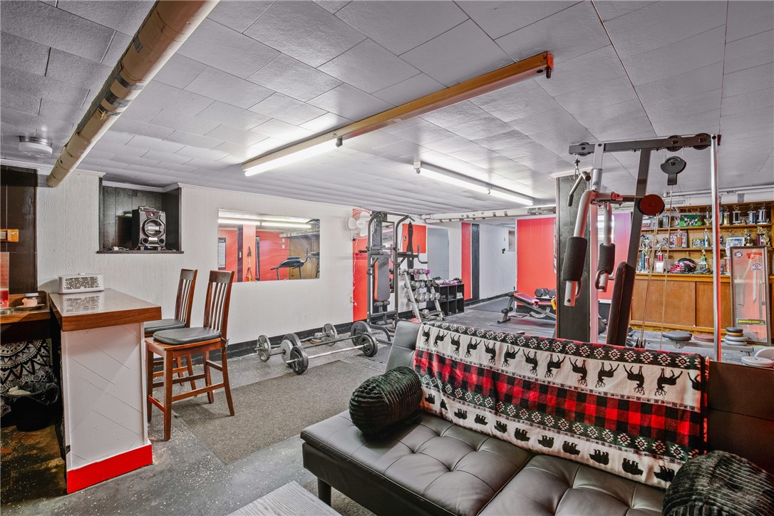 Meyersdale Boro, Pennsylvania 15552, United States, 6 Bedrooms Bedrooms, ,3 BathroomsBathrooms,Residential,Active,95253