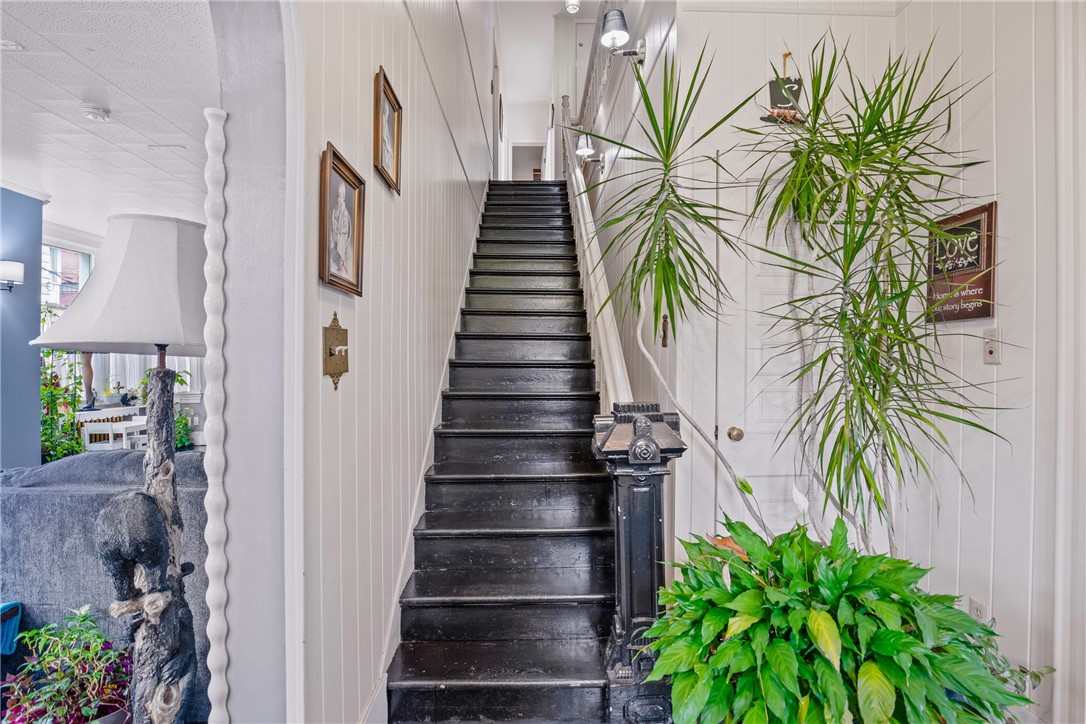 Meyersdale Boro, Pennsylvania 15552, United States, 6 Bedrooms Bedrooms, ,3 BathroomsBathrooms,Residential,Active,95253