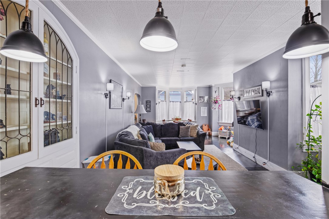 Meyersdale Boro, Pennsylvania 15552, United States, 6 Bedrooms Bedrooms, ,3 BathroomsBathrooms,Residential,Active,95253