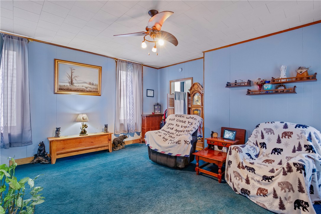 Meyersdale Boro, Pennsylvania 15552, United States, 6 Bedrooms Bedrooms, ,3 BathroomsBathrooms,Residential,Active,95253