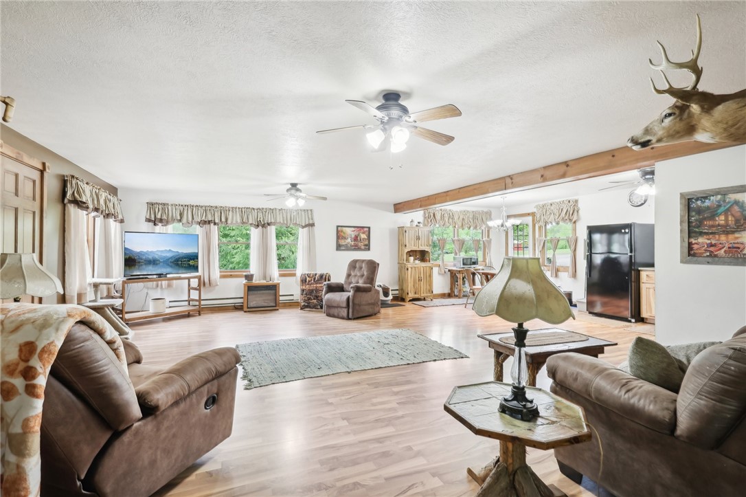 1770 Perry Hwy