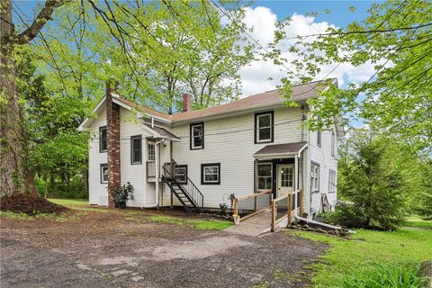 1770 Perry Hwy Muddy Creek Twp PA 16051