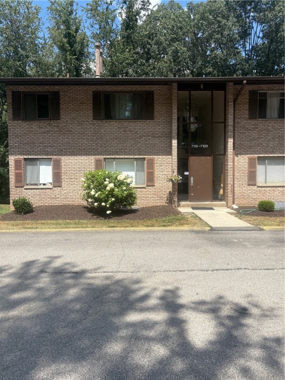 7116 Sanlin Dr