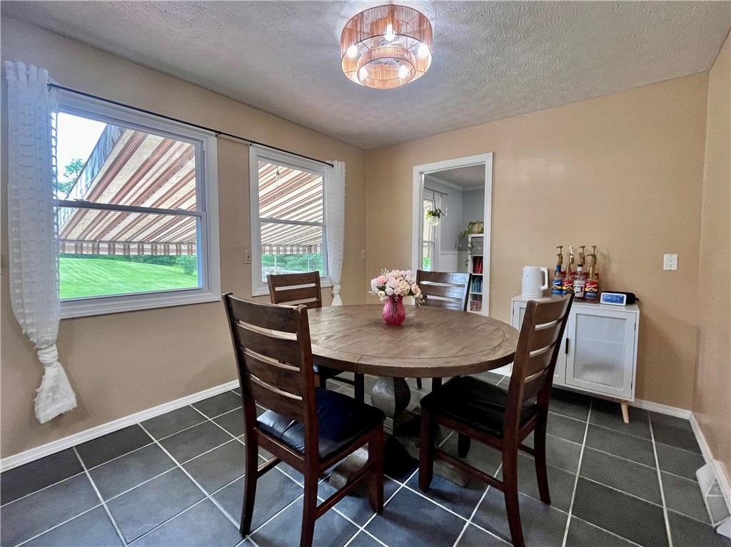Brighton Twp, Pennsylvania 15009, United States, 3 Bedrooms Bedrooms, ,3 BathroomsBathrooms,Residential,Active,141883