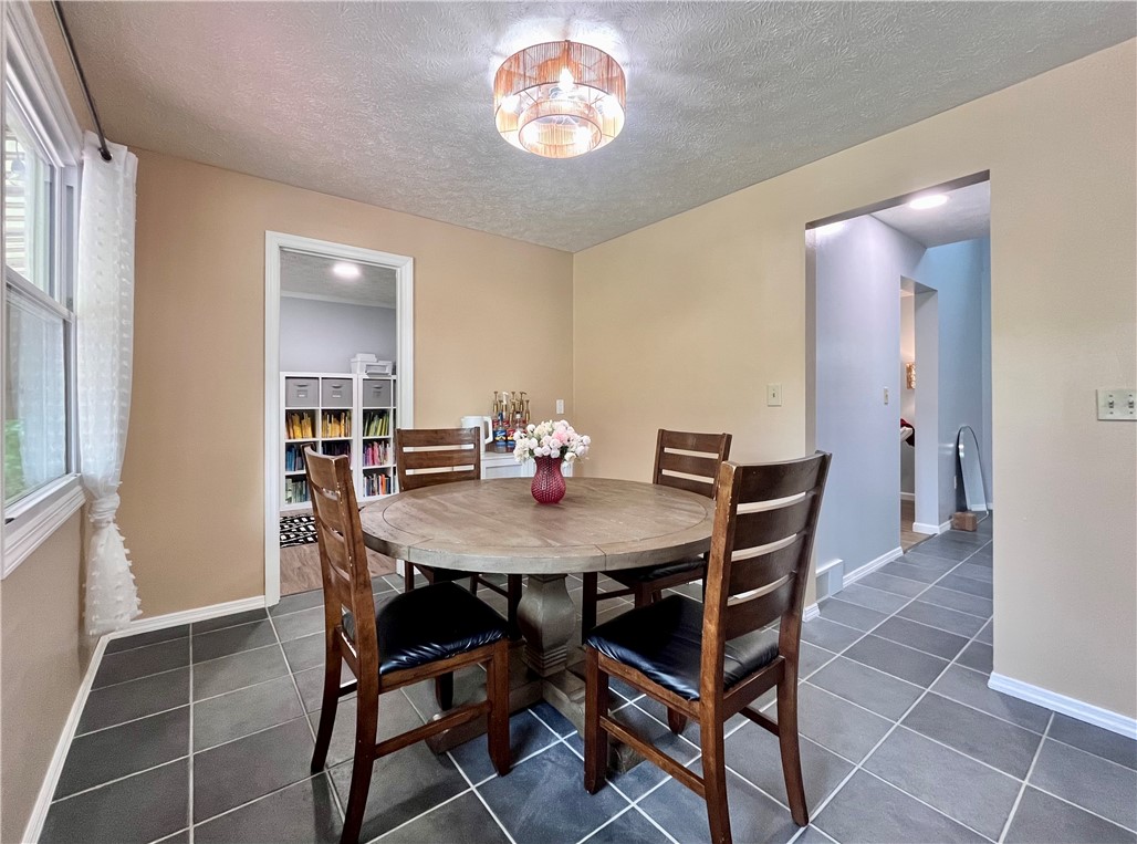 Brighton Twp, Pennsylvania 15009, United States, 3 Bedrooms Bedrooms, ,3 BathroomsBathrooms,Residential,Active,141883