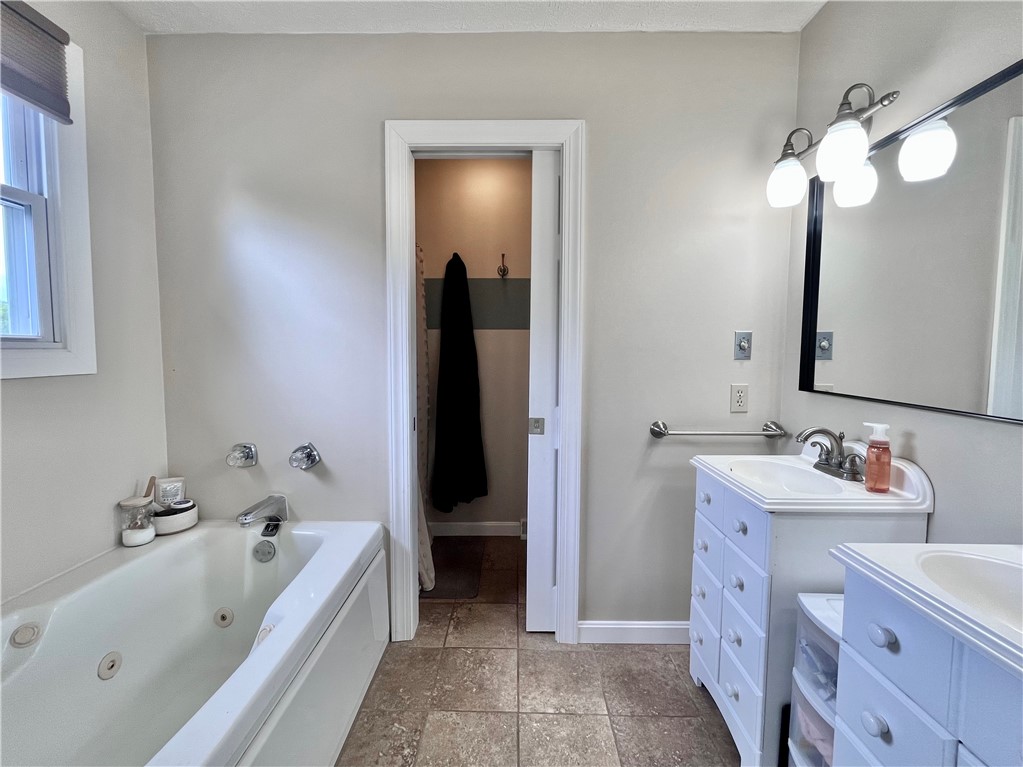 Brighton Twp, Pennsylvania 15009, United States, 3 Bedrooms Bedrooms, ,3 BathroomsBathrooms,Residential,Active,141883