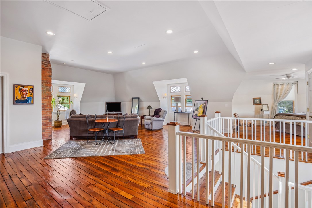 Meyersdale Boro, Pennsylvania 15552, United States, 6 Bedrooms Bedrooms, ,7 BathroomsBathrooms,Residential,Active,125924