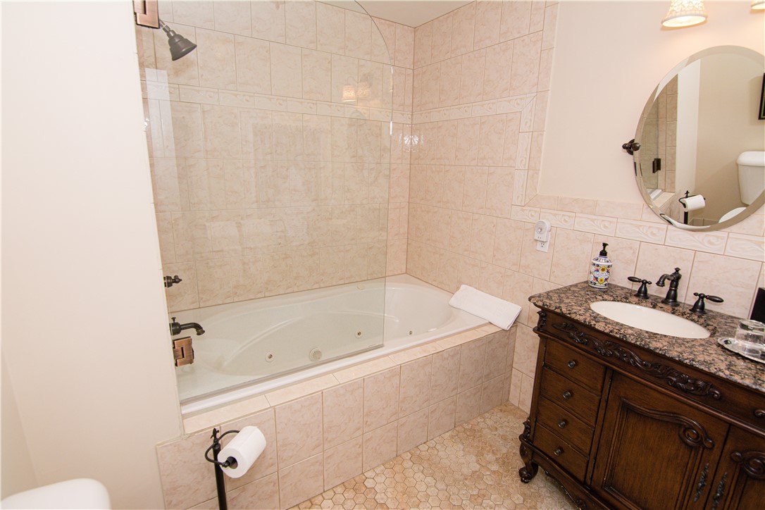 Meyersdale Boro, Pennsylvania 15552, United States, 6 Bedrooms Bedrooms, ,7 BathroomsBathrooms,Residential,Active,125924