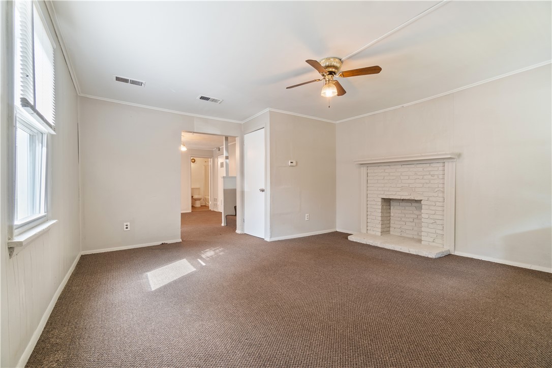 Lincoln Place, Pennsylvania 15207, United States, ,Residential,Active,249189