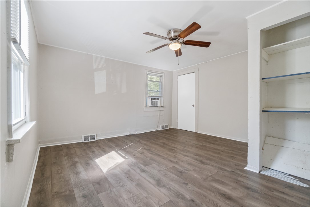 Lincoln Place, Pennsylvania 15207, United States, ,Residential,Active,249189