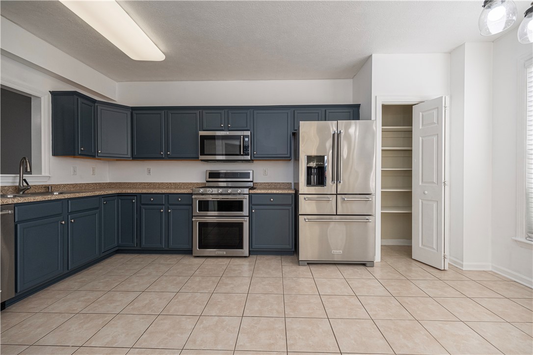 10562 Cherry Grove Ct.