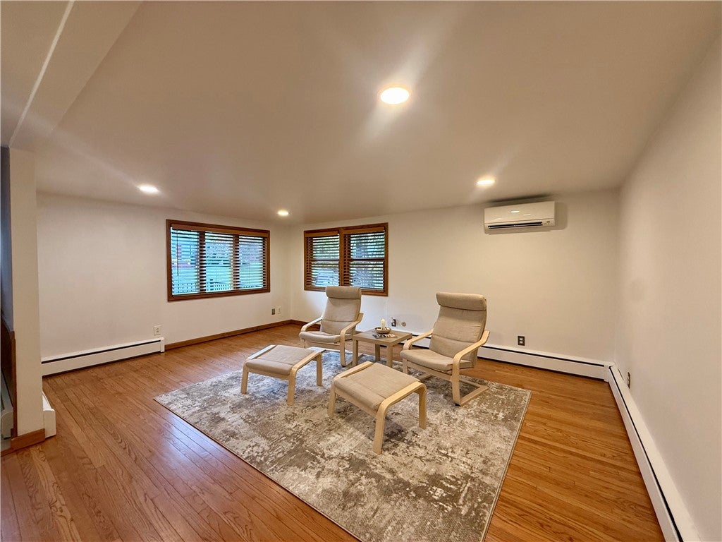 413 Summit Ave