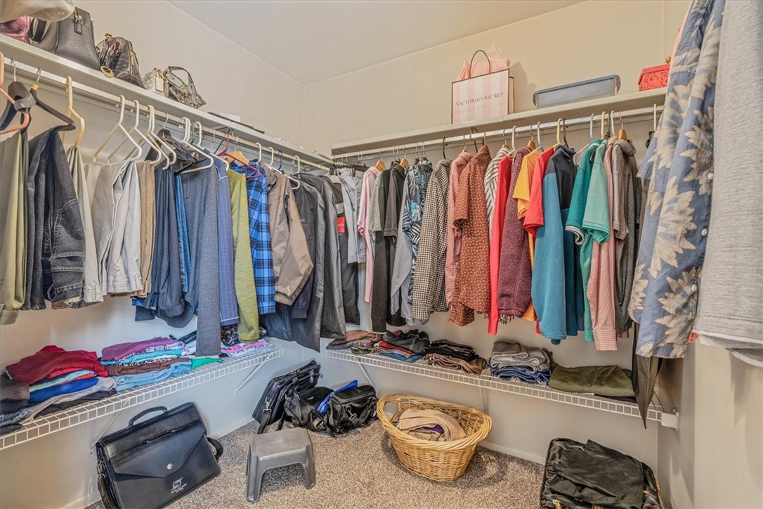 St Clair, Pennsylvania 15241, United States, 4 Bedrooms Bedrooms, ,3 BathroomsBathrooms,Residential,Active,165867