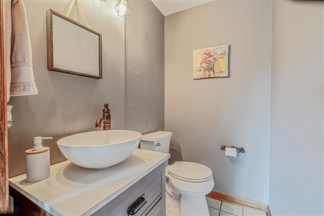 St Clair, Pennsylvania 15241, United States, 4 Bedrooms Bedrooms, ,3 BathroomsBathrooms,Residential,Active,165867