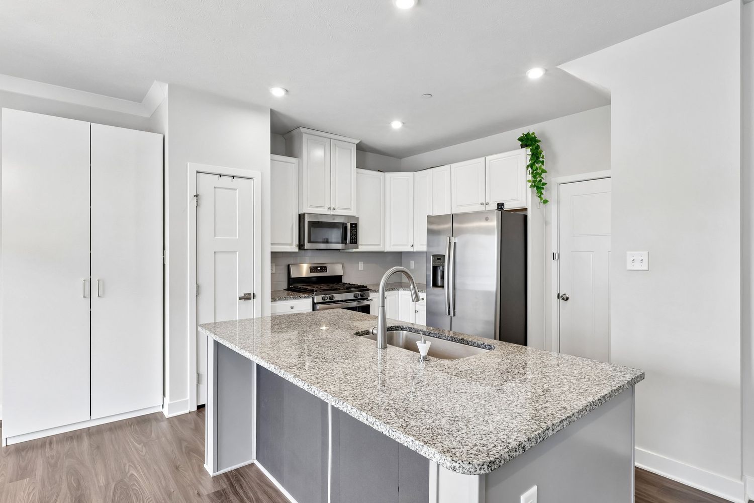 232 Cranesbill Drive