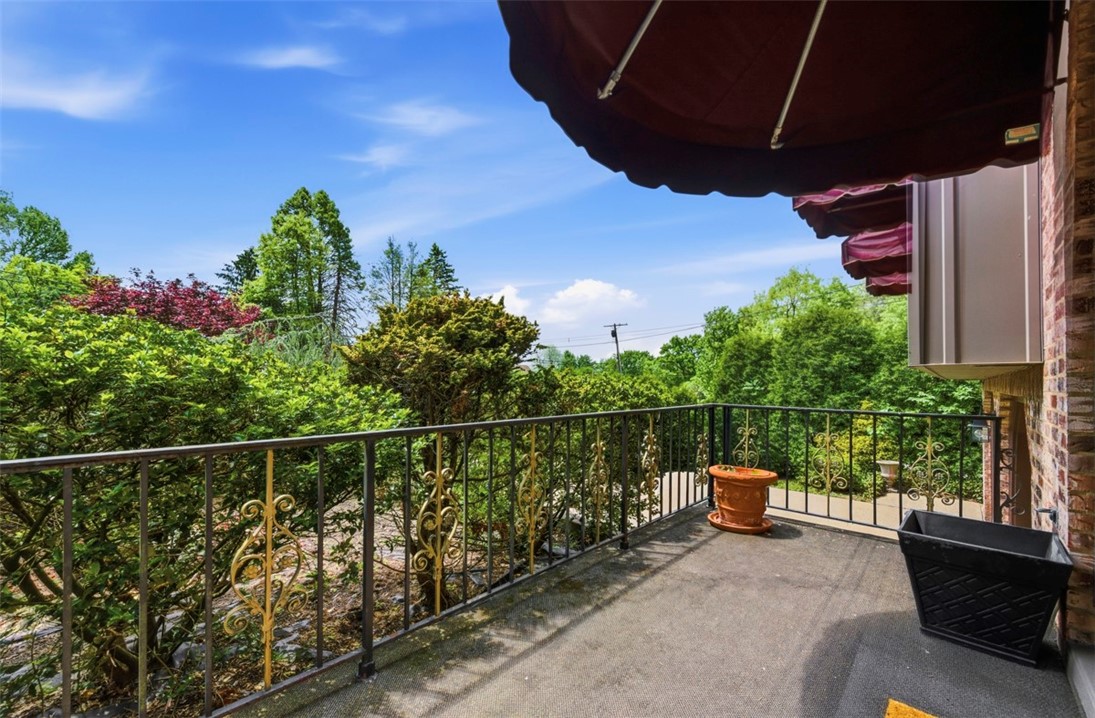 161 Richard Dr