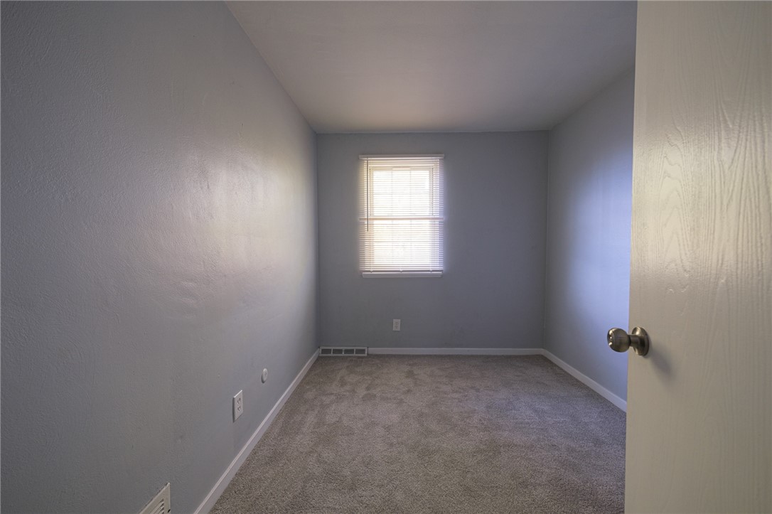 Hill District, Pennsylvania 15219, United States, 3 Bedrooms Bedrooms, ,2 BathroomsBathrooms,Residential,Active,235106