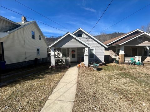 529 Ambridge Ave Leet Twp PA 15003