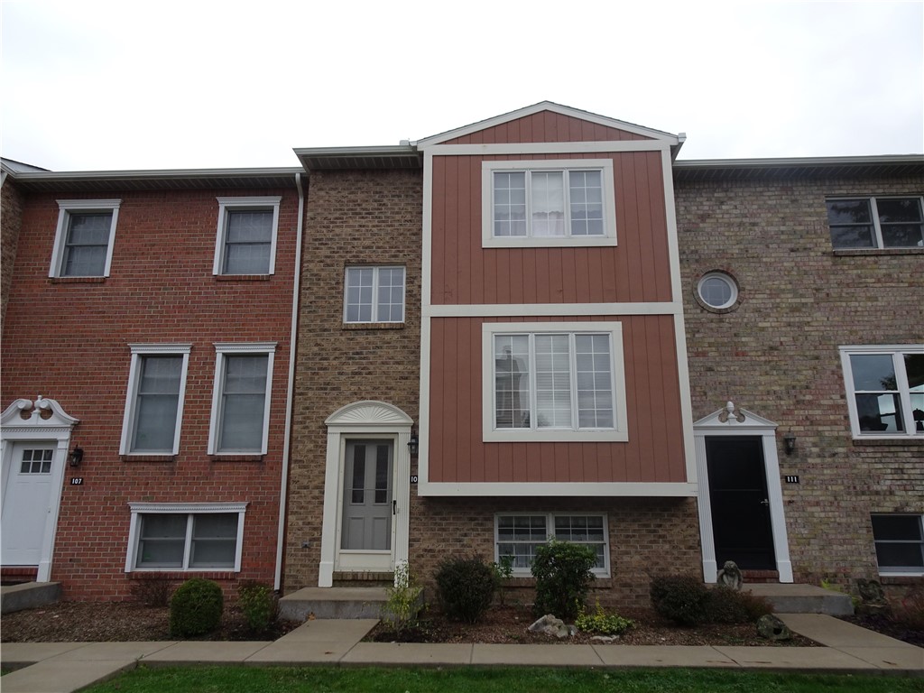 109 Canterbury Commons
