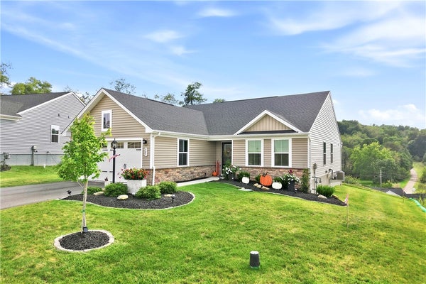 385 HORSESHOE LOOP, WASHINGTON, PA 15301 - Image 64e9cb3df7ac02764ba5a974fcf86013/2576465534