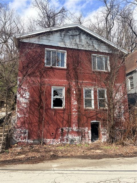 Photo of 108 Prospect St, East Pittsburgh, PA 15112 (MLS # 1747180)