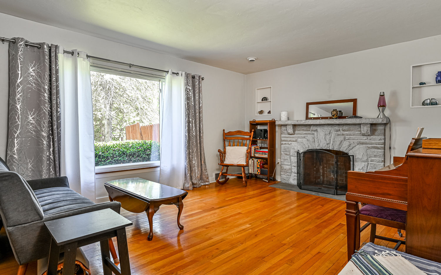 95 Twin Oak Drive