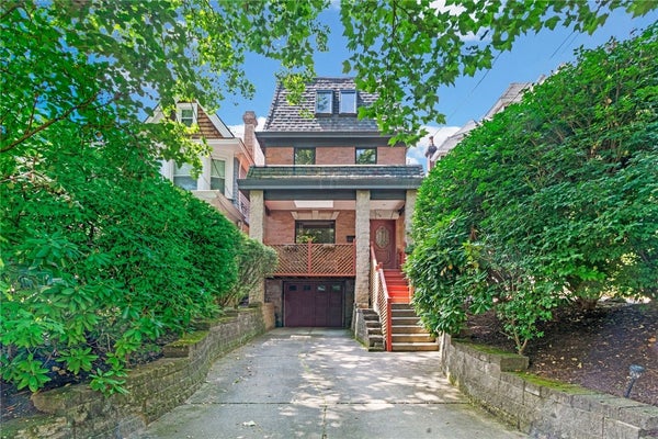 130 LINCOLN AVE, SWISSVALE, PA 15218 - Image 6514bbf10b0fed2009df9bcc2e34c381/3214381509