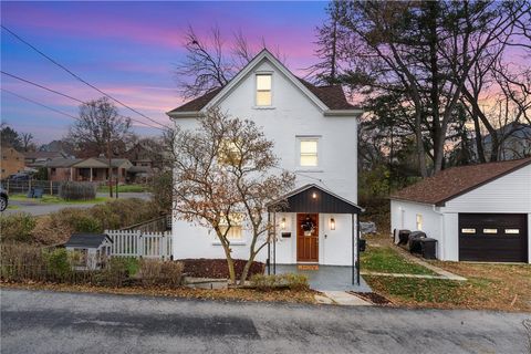 Photo of 31 Harrison St, Pittsburgh, PA 15205 (MLS # 1731958)