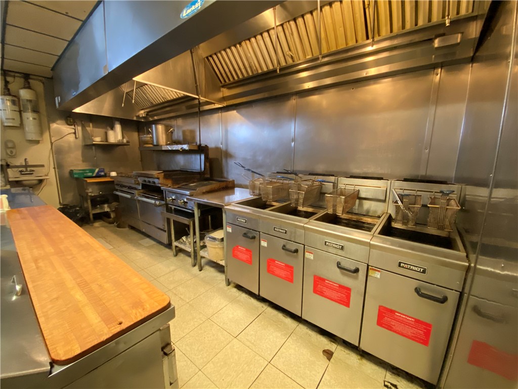 Greenville Boro - Mer, Pennsylvania 16125, United States, ,Commercial,Active,38886