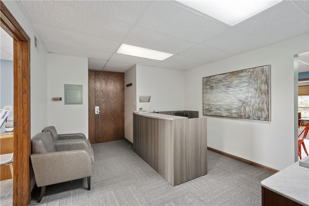 200 Commerce Dr 210