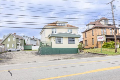 Photo of 161 Pittsburgh St, Uniontown, PA 15401 (MLS # 1748510)