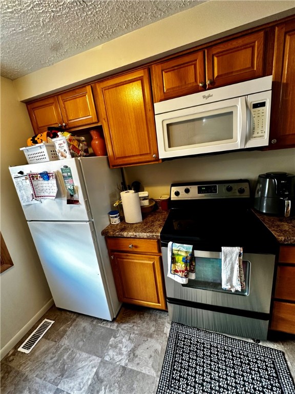 Seven Fields Boro, Pennsylvania 16046, United States, 2 Bedrooms Bedrooms, ,2 BathroomsBathrooms,Residential,Active,7439