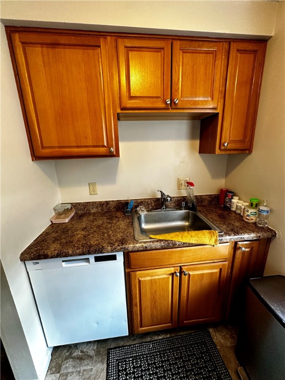 Seven Fields Boro, Pennsylvania 16046, United States, 2 Bedrooms Bedrooms, ,2 BathroomsBathrooms,Residential,Active,7439