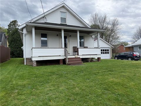 Photo of 156 Gompers Ave, Indiana, PA 15701 (MLS # 1750169)
