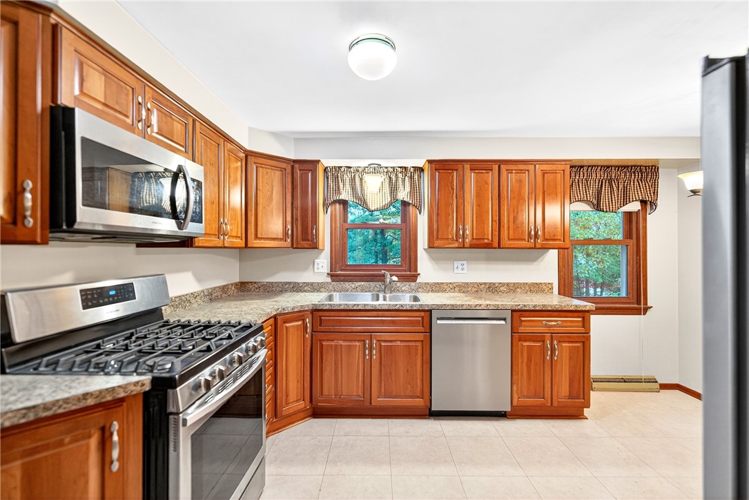 497 Bassett Dr