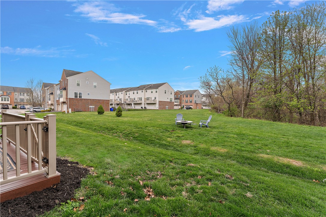 1203 Pointe View Drive
