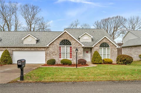 Photo for 220 Country View Dr