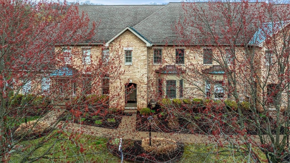 93 Shenot Rd