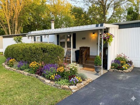 114 Menock Manor Ln Hempfield Twp PA 15601