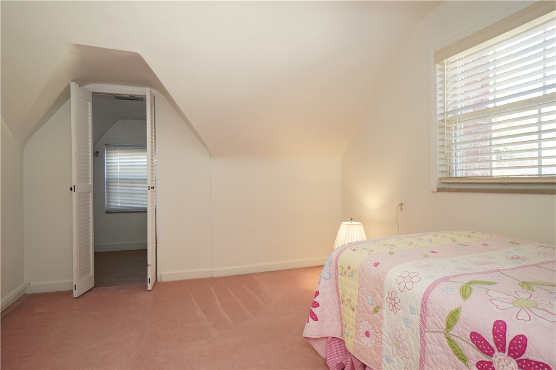 Castle Shannon, Pennsylvania 15234, United States, 3 Bedrooms Bedrooms, ,3 BathroomsBathrooms,Residential,Active,93849