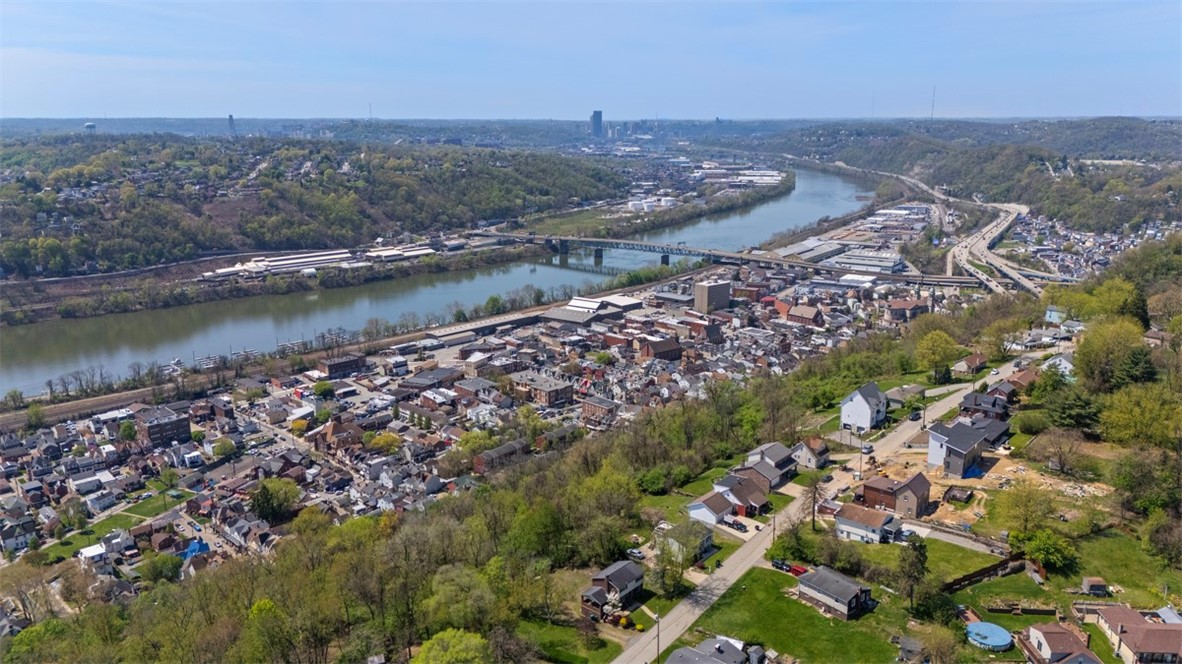 O'Hara, Pennsylvania 15215, United States, 3 Bedrooms Bedrooms, ,2 BathroomsBathrooms,Residential,Contingent,120733