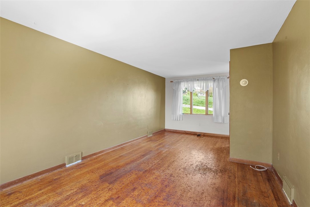 O'Hara, Pennsylvania 15215, United States, 3 Bedrooms Bedrooms, ,2 BathroomsBathrooms,Residential,Contingent,120733