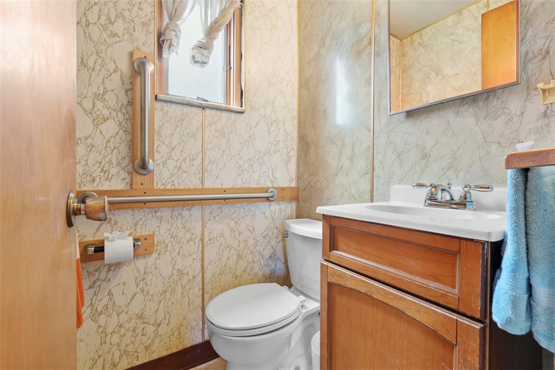 O'Hara, Pennsylvania 15215, United States, 3 Bedrooms Bedrooms, ,2 BathroomsBathrooms,Residential,Contingent,120733